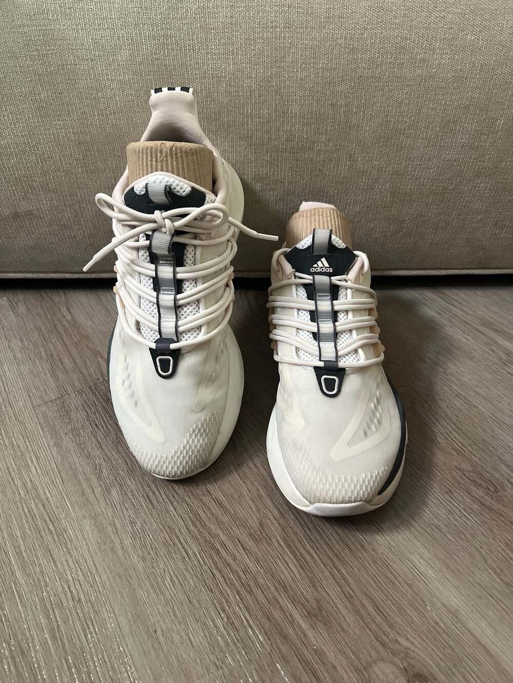 adidas Alphaboost V1 Sustainable BOOST "Wonder Aqua/Tau Metallic/Chalk White" Wo